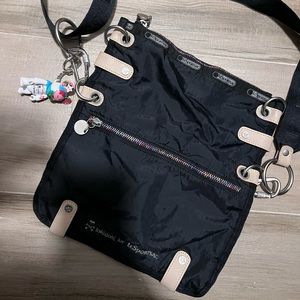 Toki Doki sling bag
